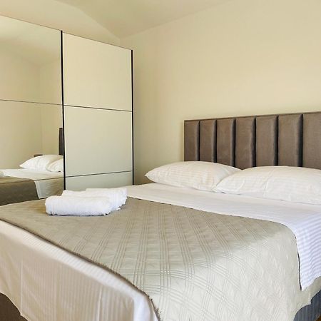 West Apartments Zadar Ngoại thất bức ảnh