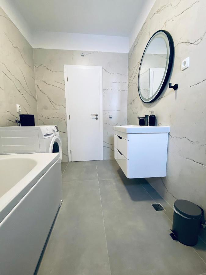 West Apartments Zadar Ngoại thất bức ảnh
